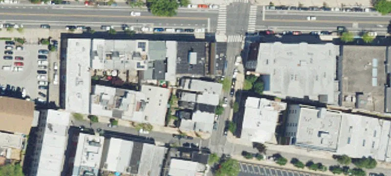 Separately Metered Garage-Front Triplex
