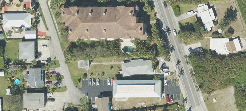 Renovated Duplex Near Beach