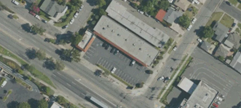 Seven-Unit Shopping Center