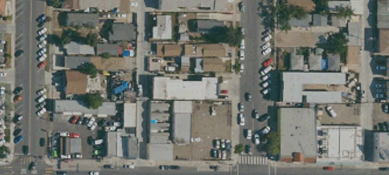 Renovated 11-Unit Apartment Building