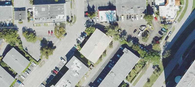 10-Unit Apartment Building