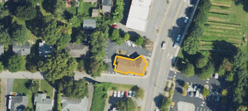 Freestanding Storefront Property