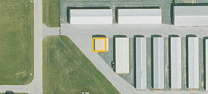 Flex Space With Overhead Door