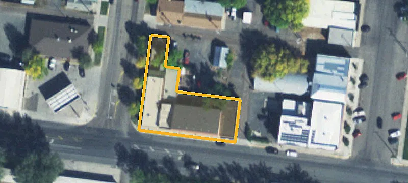Established Grocery & Convenience Store