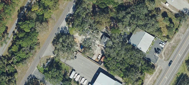 Fenced Flex Property with Shop