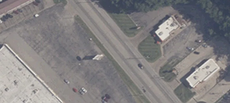 Lincoln Park Plaza Strip Mall