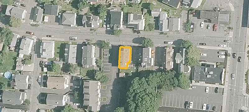 Townhouse-Style Residential Income Property