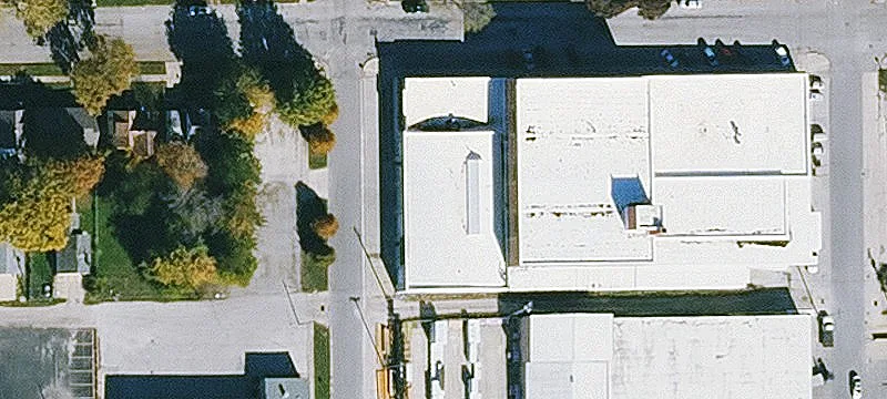 Two-Space Auto Shop