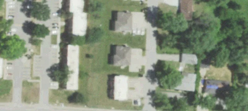 4-Unit Quadplex with Laundry