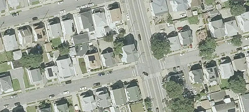 Three-Unit Townhouse-Style Triplex