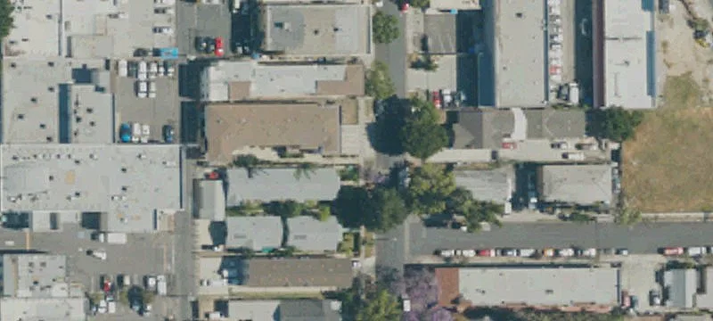 10-Unit Apartment Building