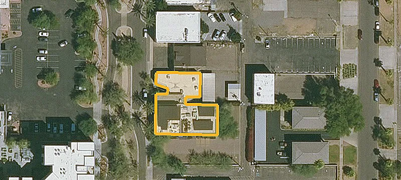 Mixed-Use Building With 3 Suites
