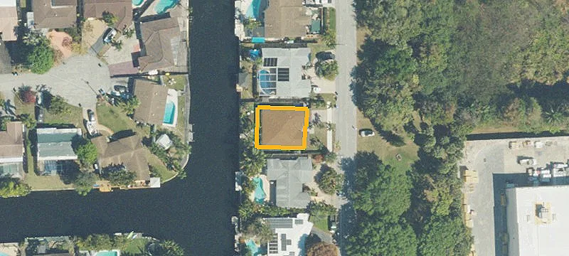 Waterfront Duplex with Canal Views