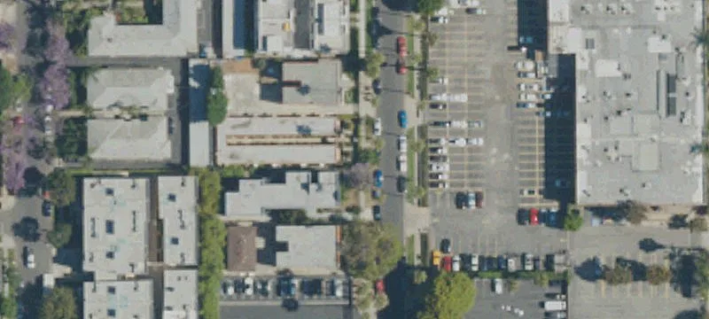 Ten-Unit Courtyard Apartment Building