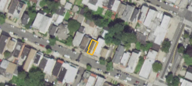 Vacant Duplex With Garage