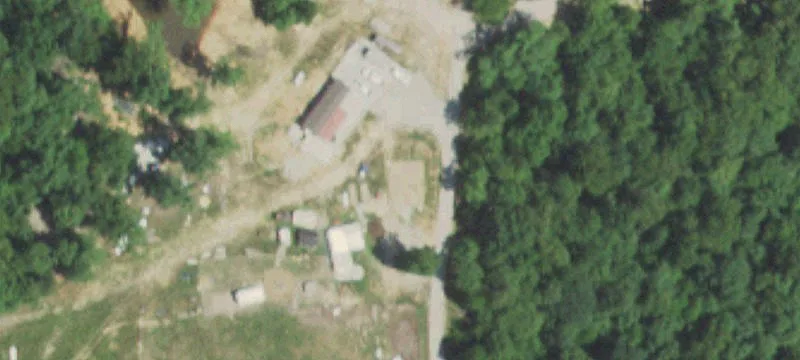 Wooded Hunting Land with Shop