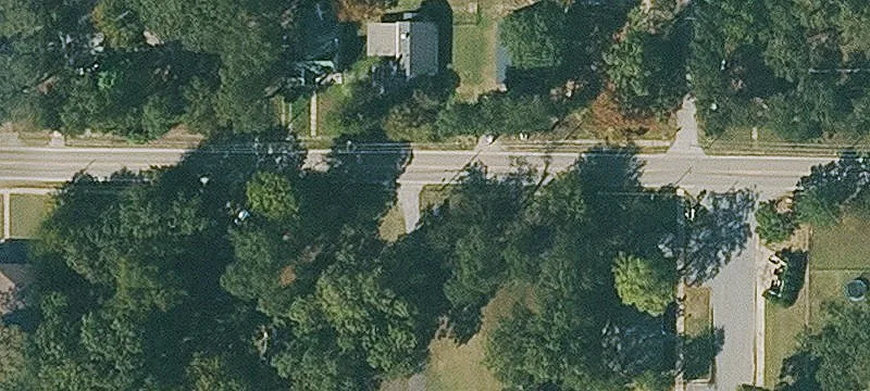 Steel-Frame Auto Repair Building