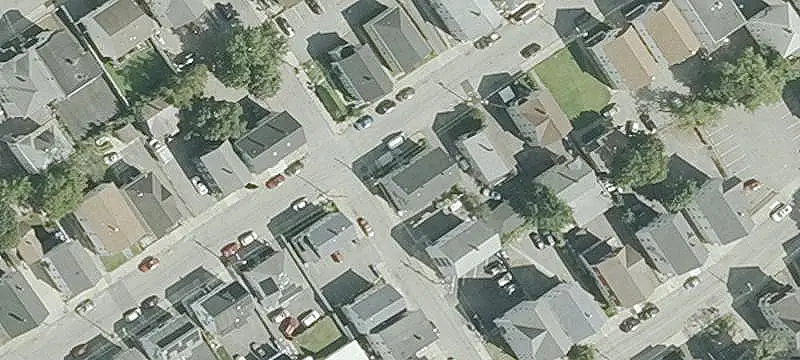 Renovated 6-Unit Apartment Building