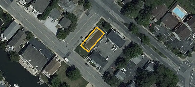 Coastal Residential Income Condo