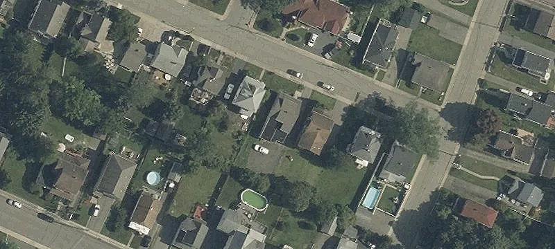 Second-Floor Residential Income Property