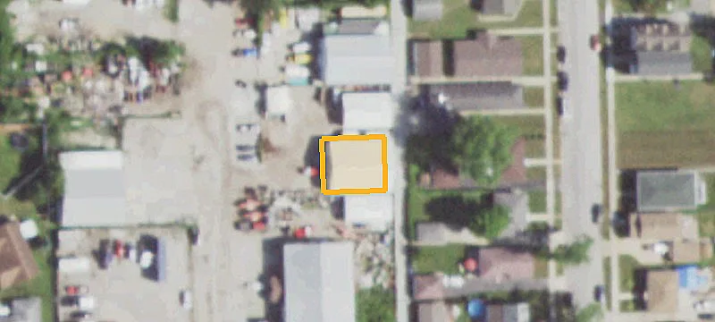 Flex Space with Paved Yard