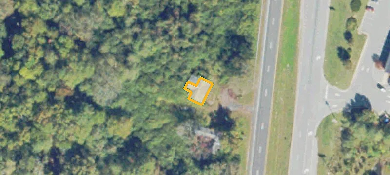 Signalized Intersection Commercial Land
