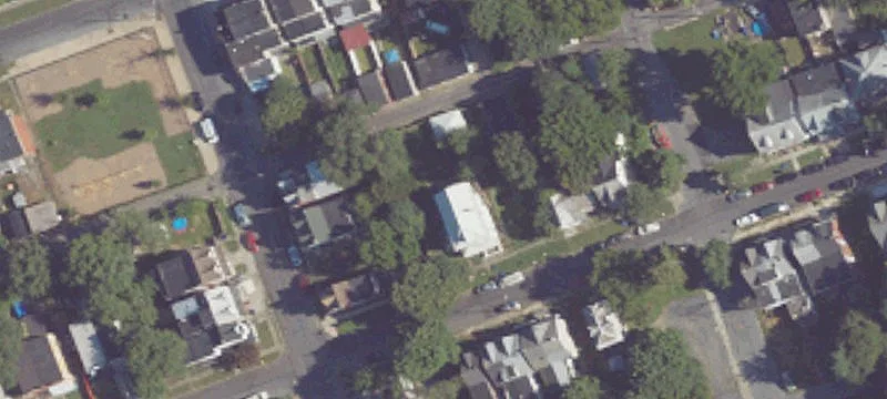 Detached Triplex with Garage