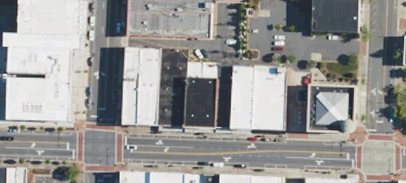 Flexible Storefront Space