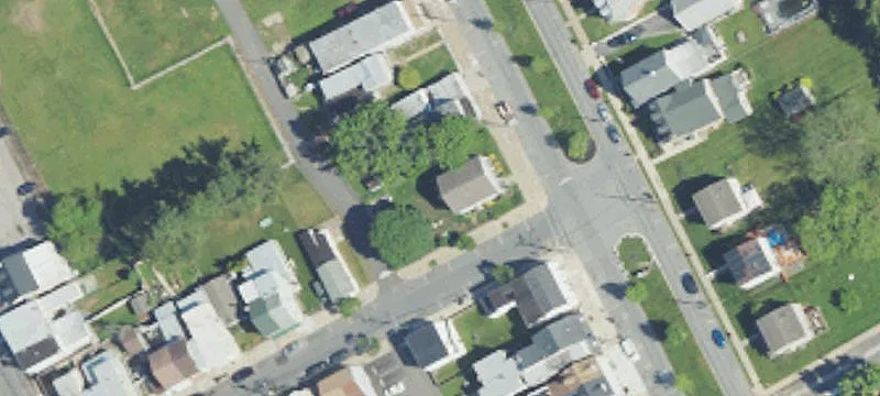 Level Commercial Land With Structure