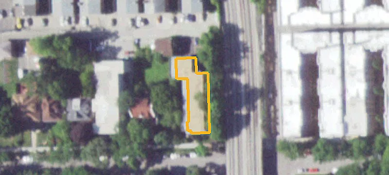 15-Unit Apartment Building