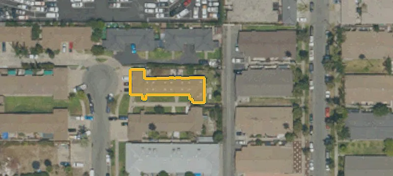 Two Quadplexes with Shared Courtyard