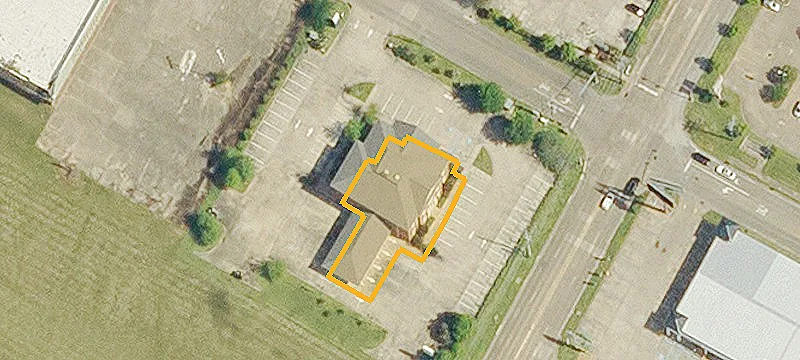 Storefront Property With Open Floorplan