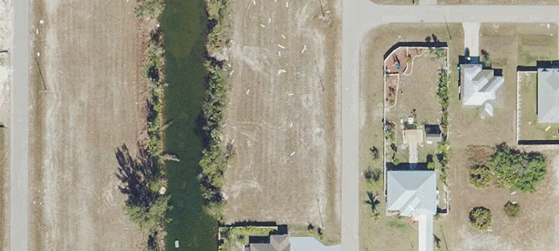 3538 NE 15th Ave, Cape Coral, FL 33909