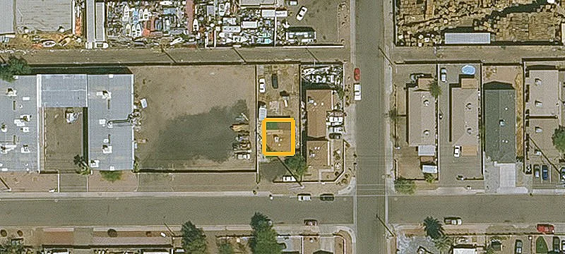 Office Units with Rear Yard