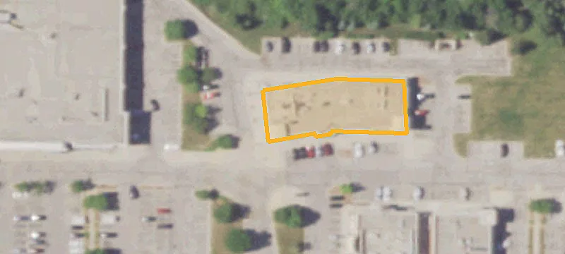 Retail Space in Anchored Center