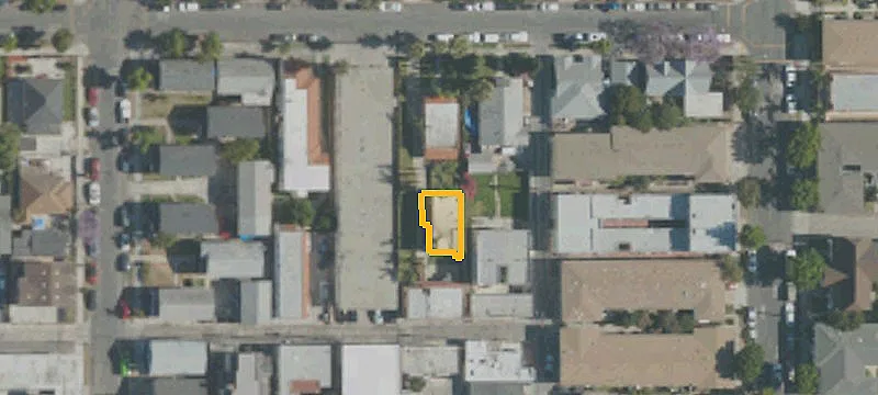 Apartment Building Near Retro Row