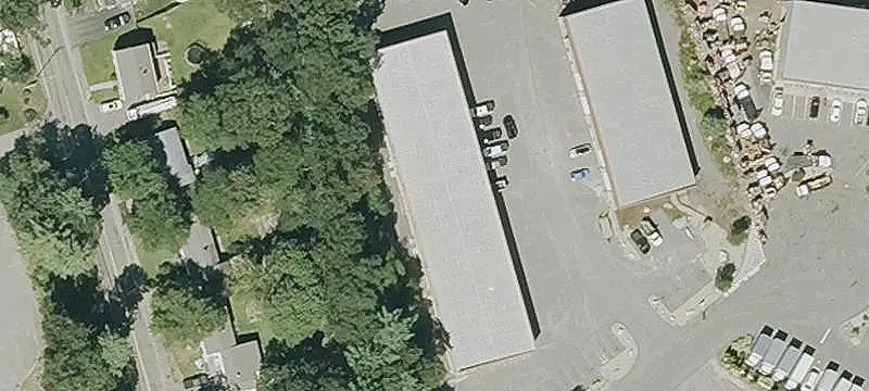 Warehouse Bay with Office Space