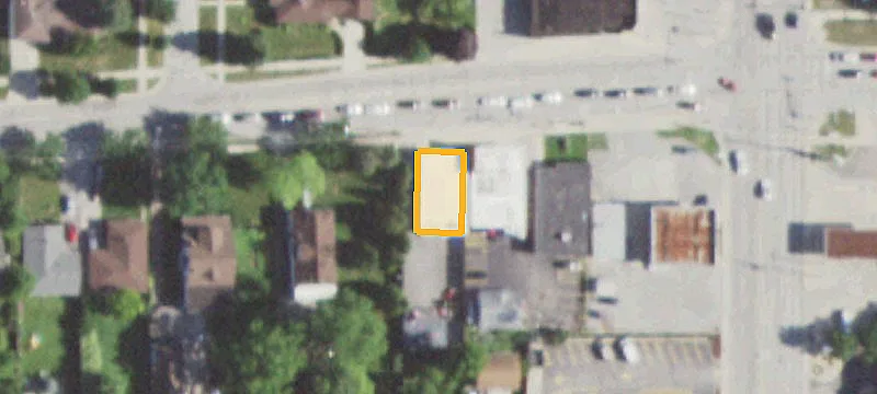 Freestanding Retail Building with Parking