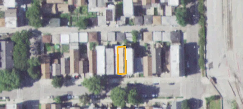 Updated 6-Unit Apartment Building