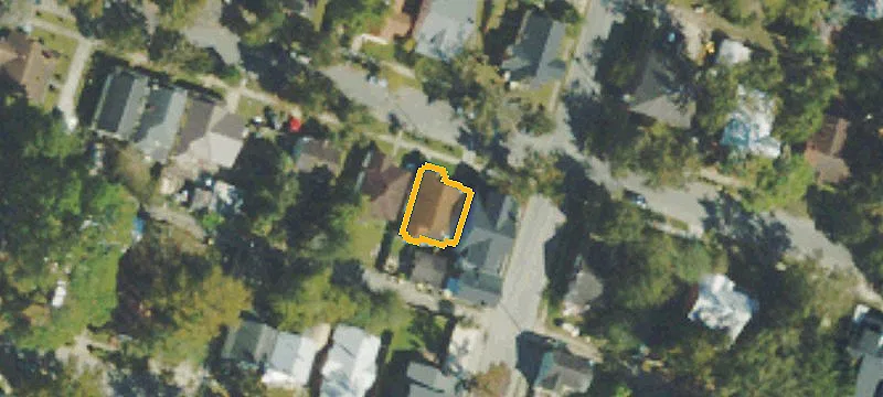 Updated Triplex With Carriage House