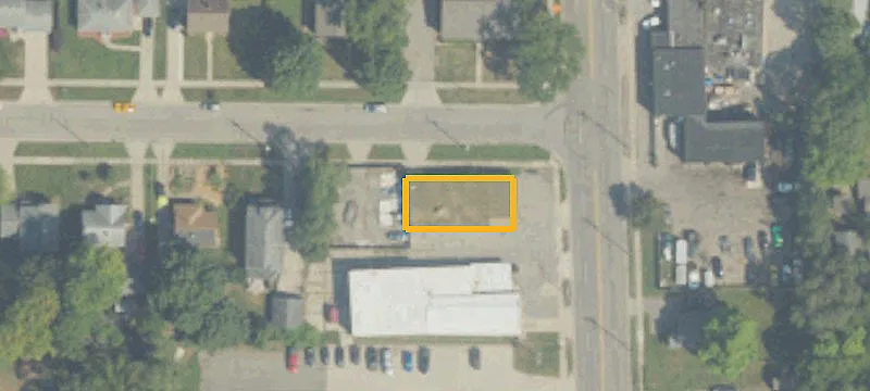 Flex Space with Fenced Storage