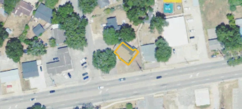 Open-Layout Retail Space