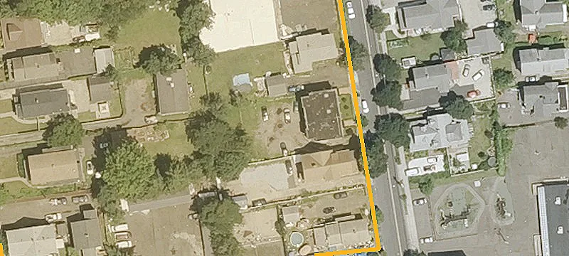 9-Unit Apartment Building