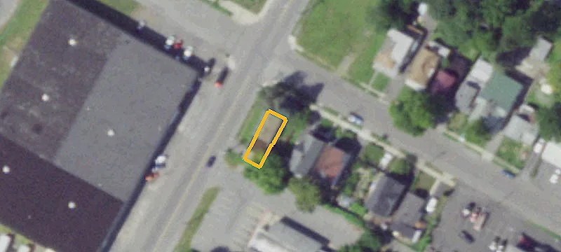Tenant-Occupied Duplex With Updated Units
