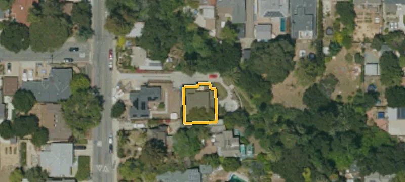 Open-Plan Mixed-Use Space
