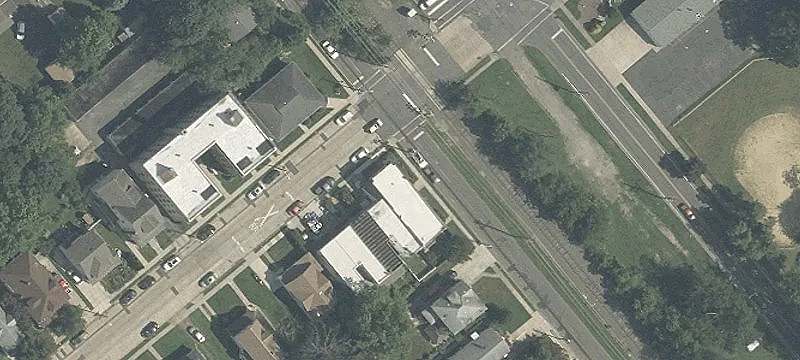 Mixed-Use Property with Apartment