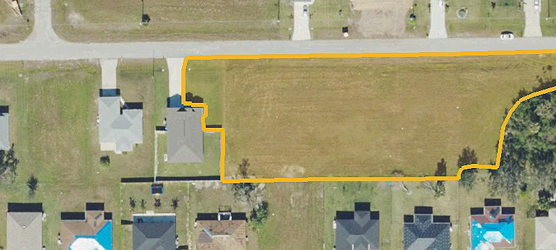 2822 Nw 3rd St, Cape Coral, FL
