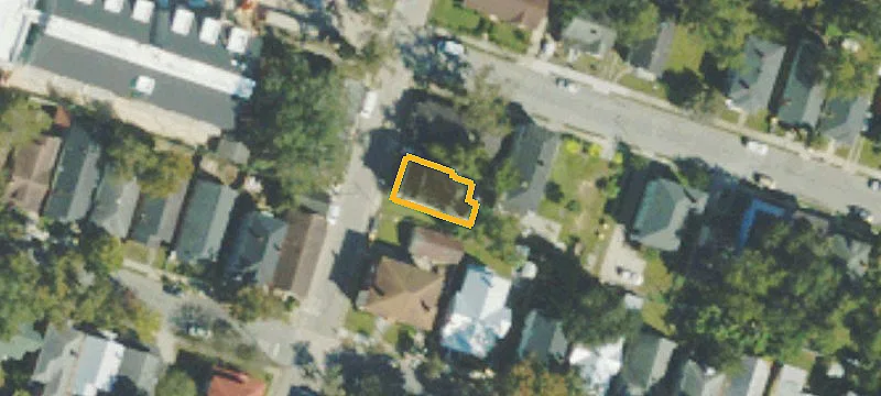 Renovated Duplex with Fenced Yard