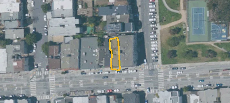 Vacant Four-Unit Apartment Building