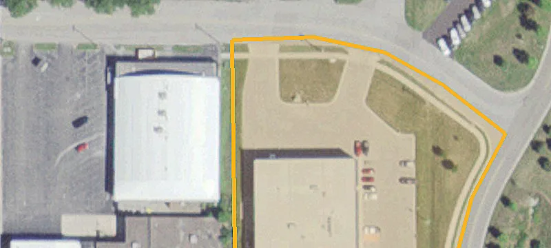 Flex Space with Highway Visibility